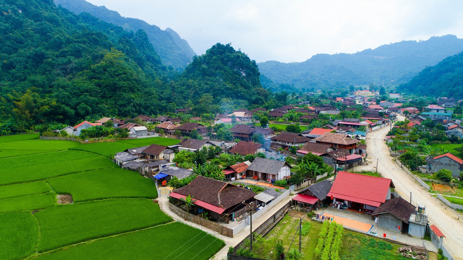Làng du lịch cộng đồng Mông Ân huyện Bình Gia