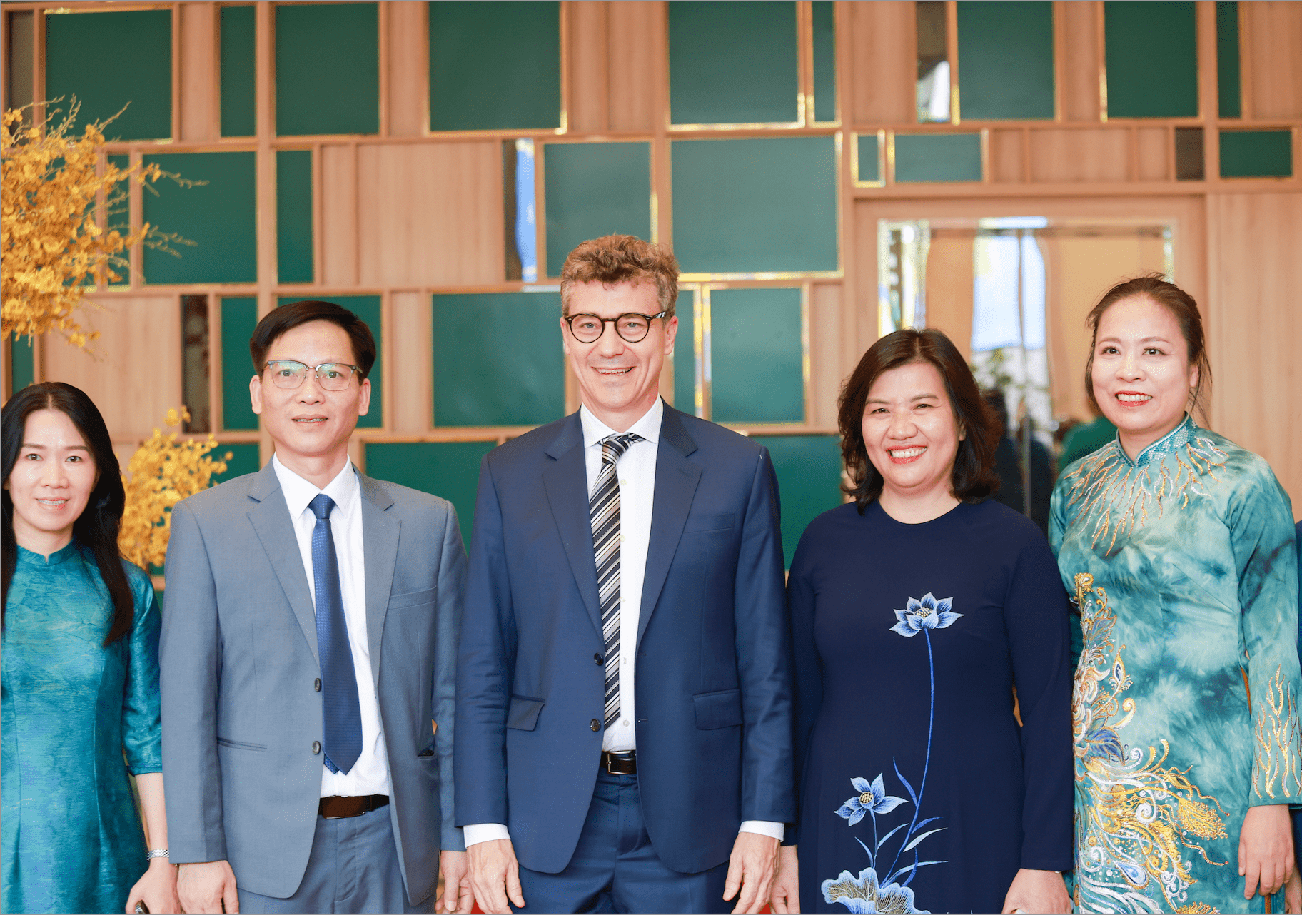Cuộc họp ban điều phối mạng lưới công viên địa chất toàn cầu UNESCO khu vực