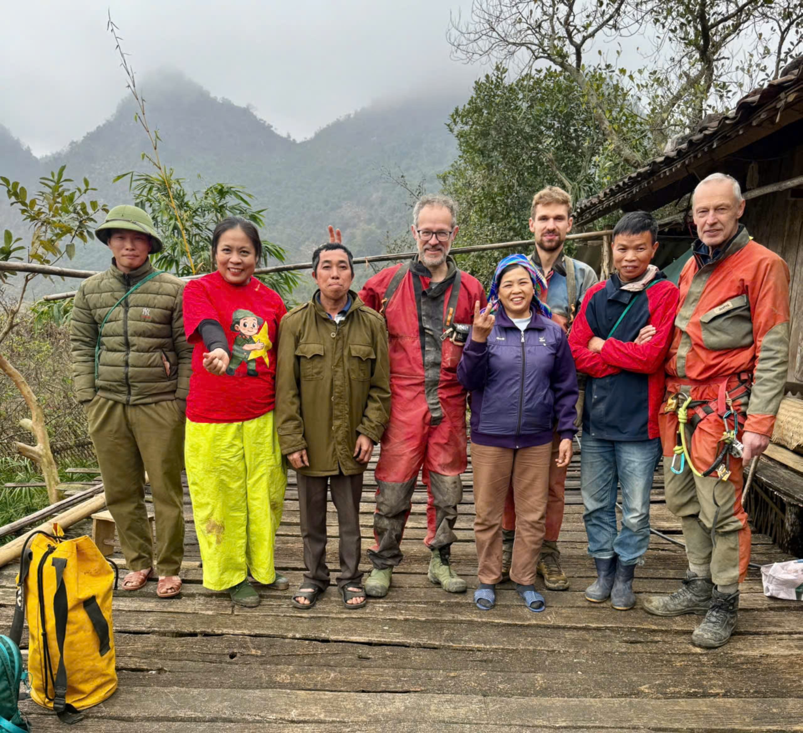 Cuộc họp ý nghĩa về Công viên địa chất toàn cầu UNESCO Lạng Sơn giữa các phòng chuyên môn
