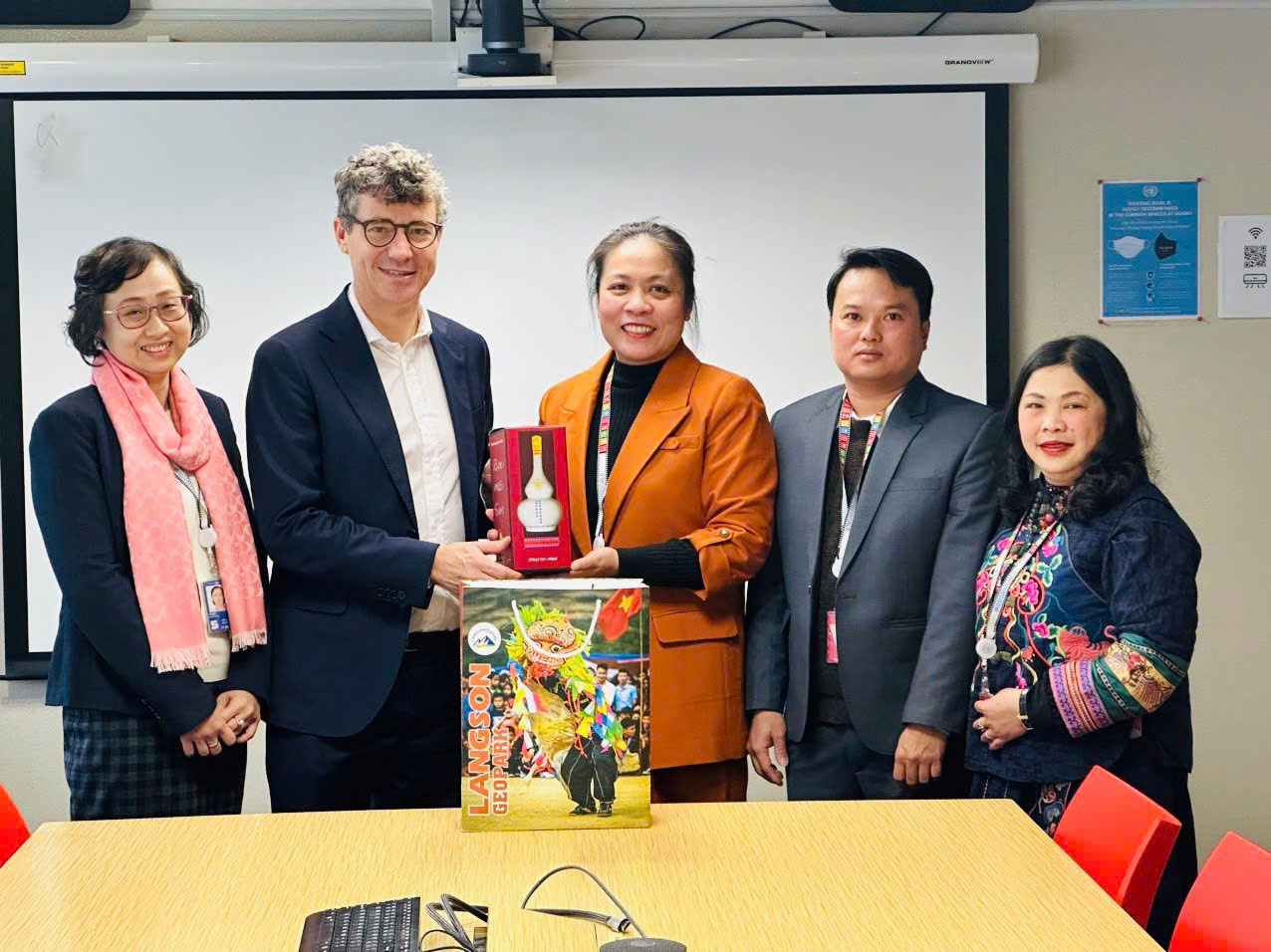 Cải tạo không gian xanh và hạ tầng cơ sở đón đoàn thẩm định UNESCO